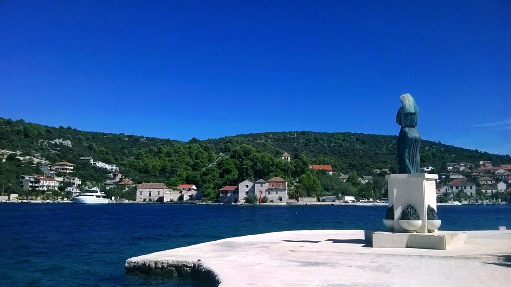Apartmani Conar Veliki Drvenik Exteriér fotografie