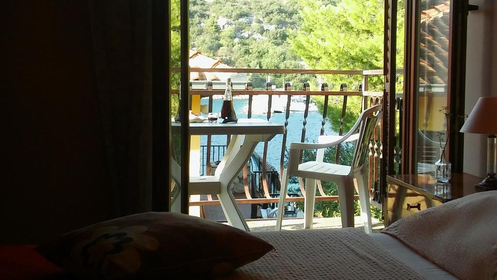 Apartmani Conar Veliki Drvenik Exteriér fotografie