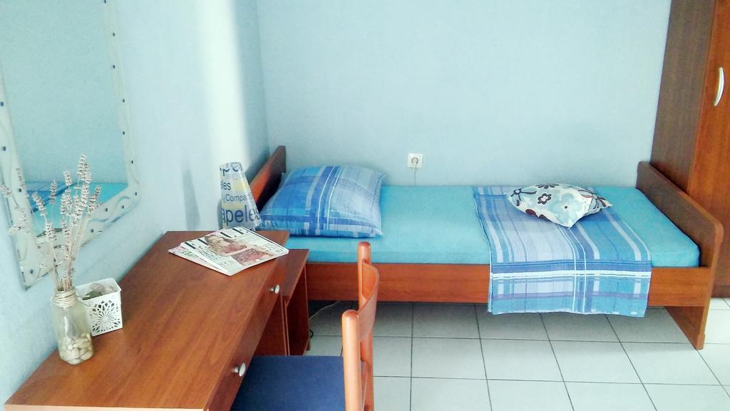 Apartmani Conar Veliki Drvenik Exteriér fotografie